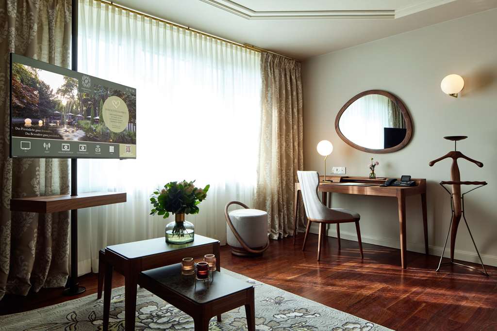 Comfort Plus Room