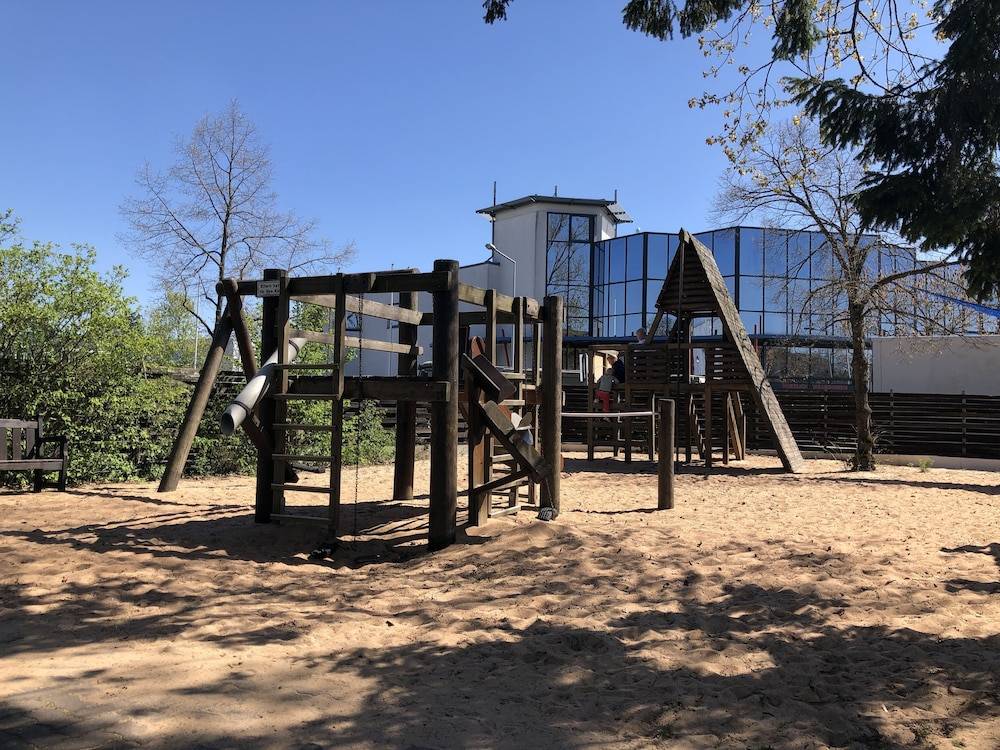 Children's play area - outdoor