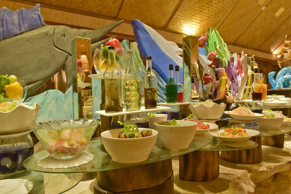 Food court