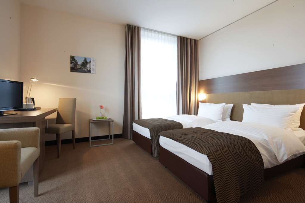 IntercityHotel Mannheim, Germany - Business Plus Room