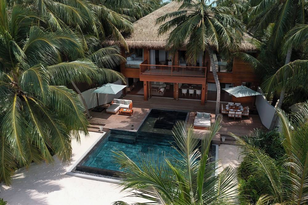 Beach/ocean view