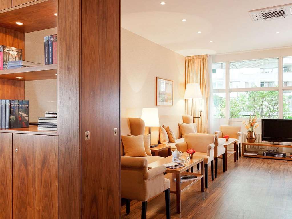 Abion Villa Lobby and Breakfast