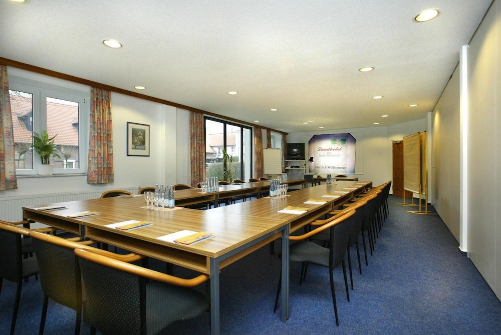 Meeting facility