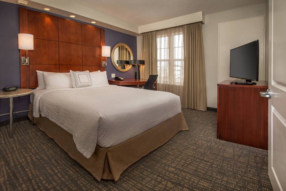Residence Inn by Marriott Dulles Airport At Dulles 28 Centre - photo 4