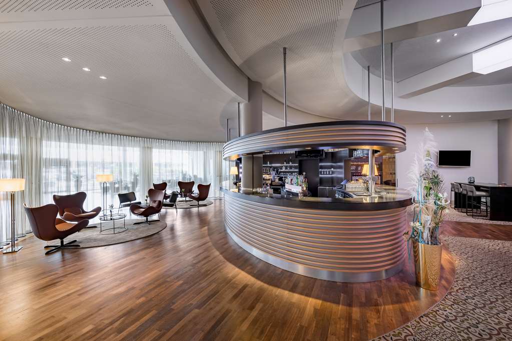 Circle Bar