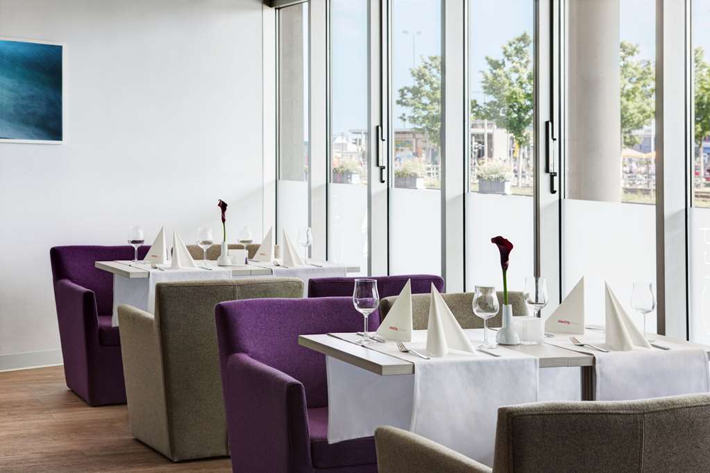 IntercityHotel Kiel, Germany - Restaurant