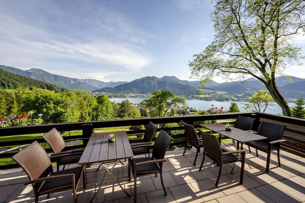 Sundeck