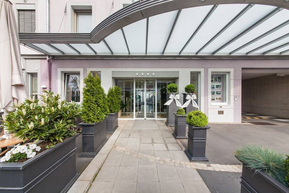 Hotel Entrance