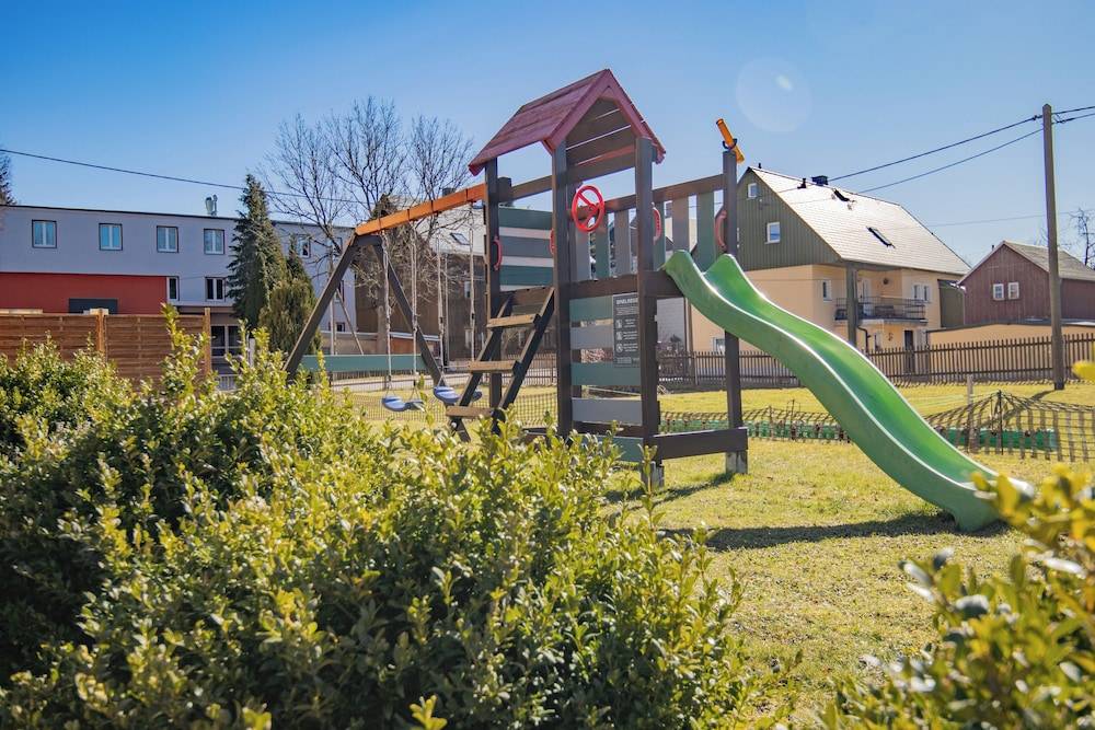 Children's play area - outdoor