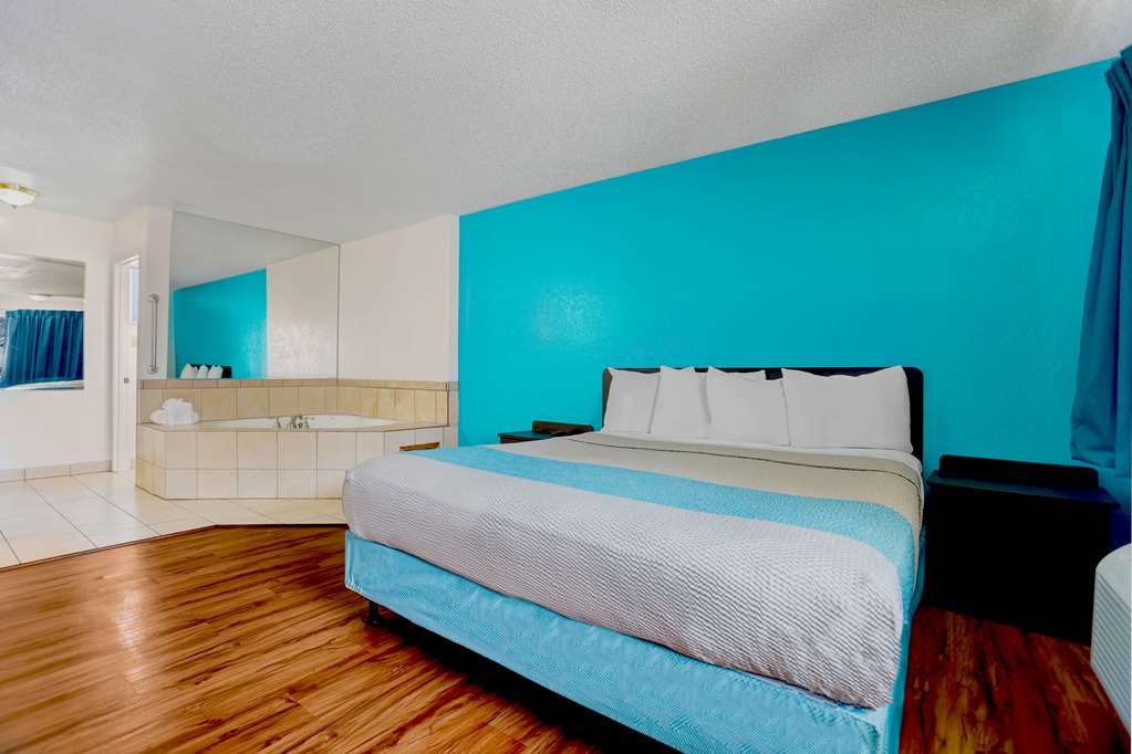 Motel 6 Fort Bragg CA - photo 4