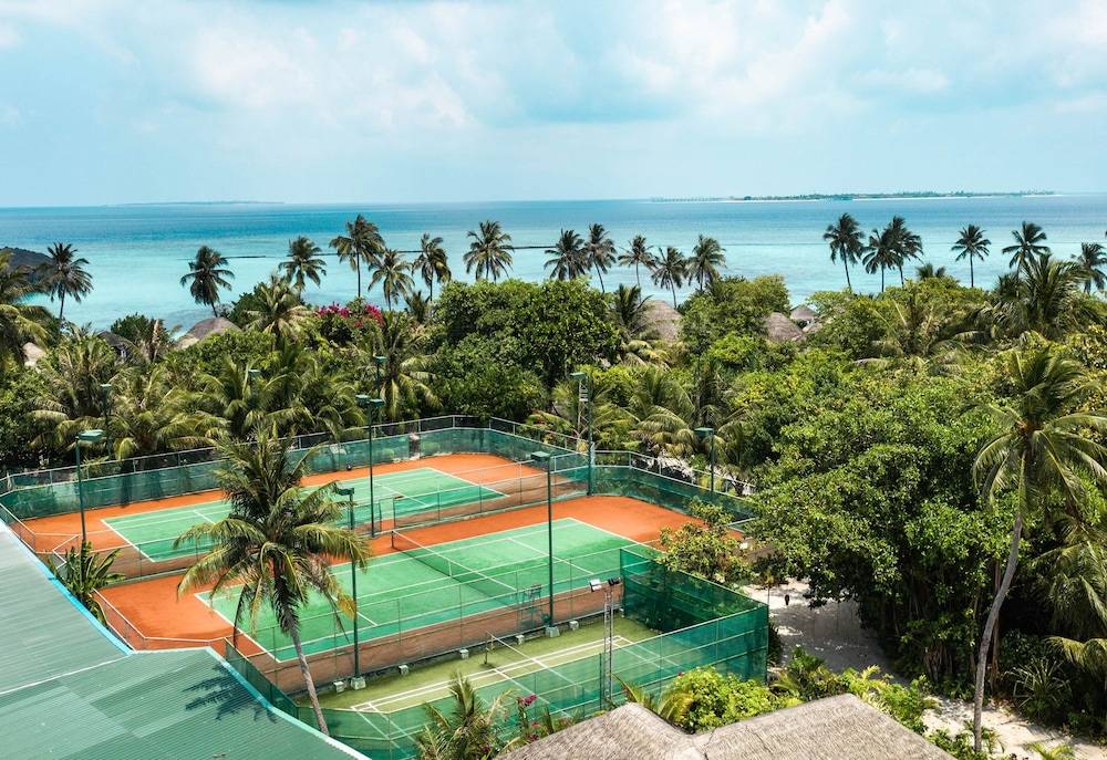 Tennis court