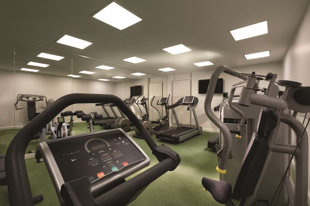adina apartment hotel hackescher markt gym