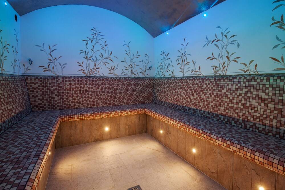 Steam Room