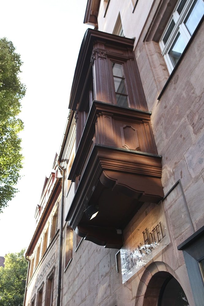 Primary image