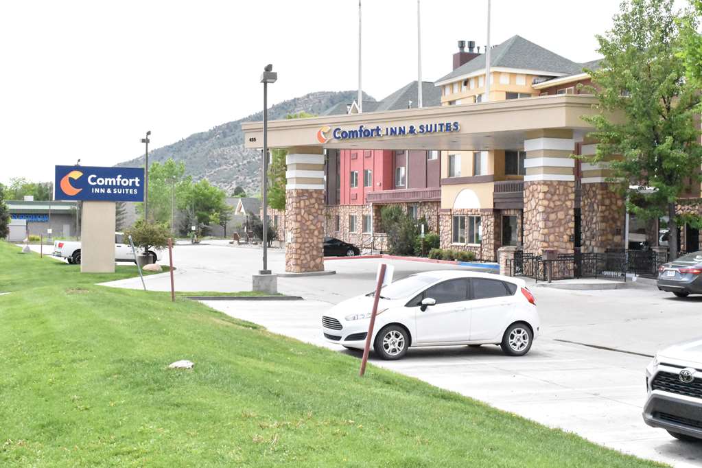 Comfort Inn & Suites Durango - photo 2