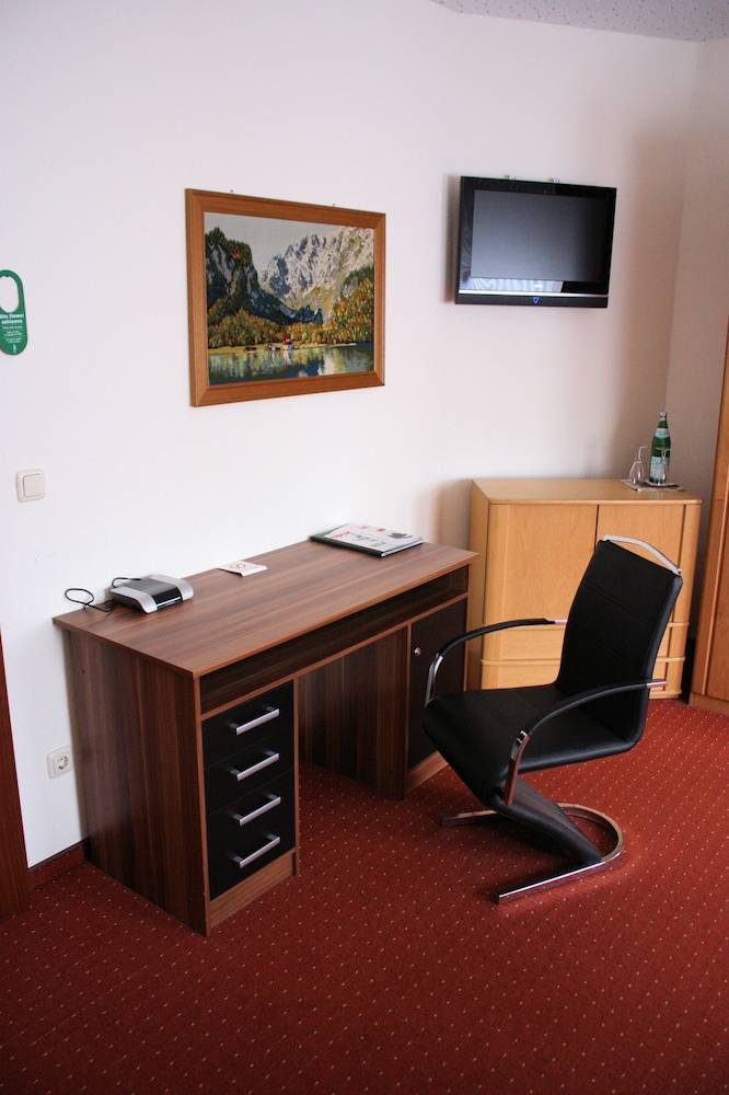In-room business center