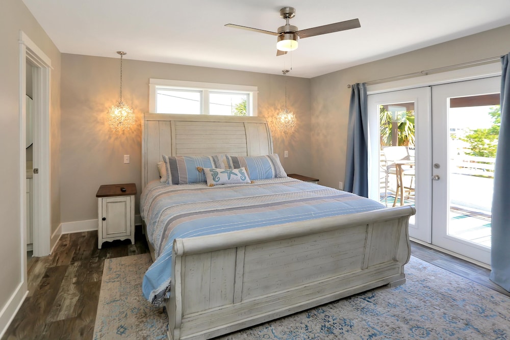 Anchored Inn by Pristine Properties Vacation Rentals - photo 2