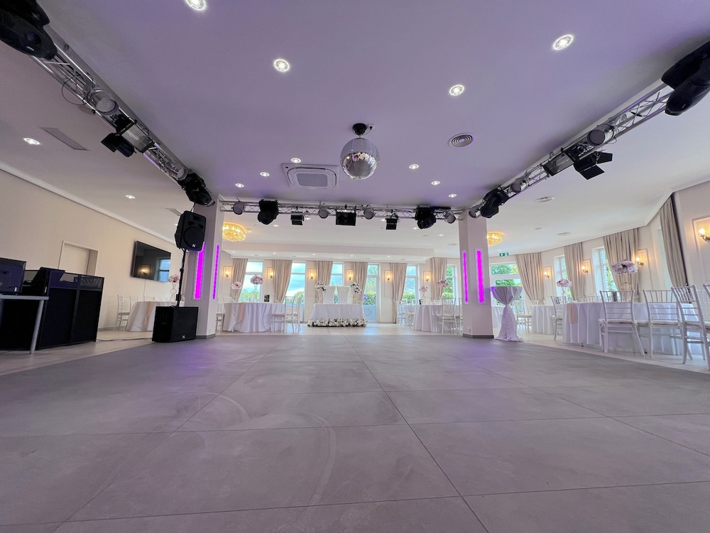 Birthday party area
