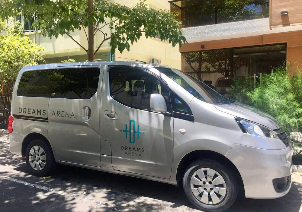 Airport shuttle