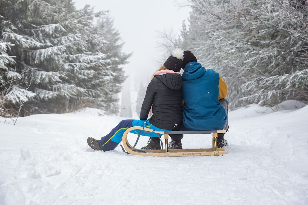 Snow and ski sports