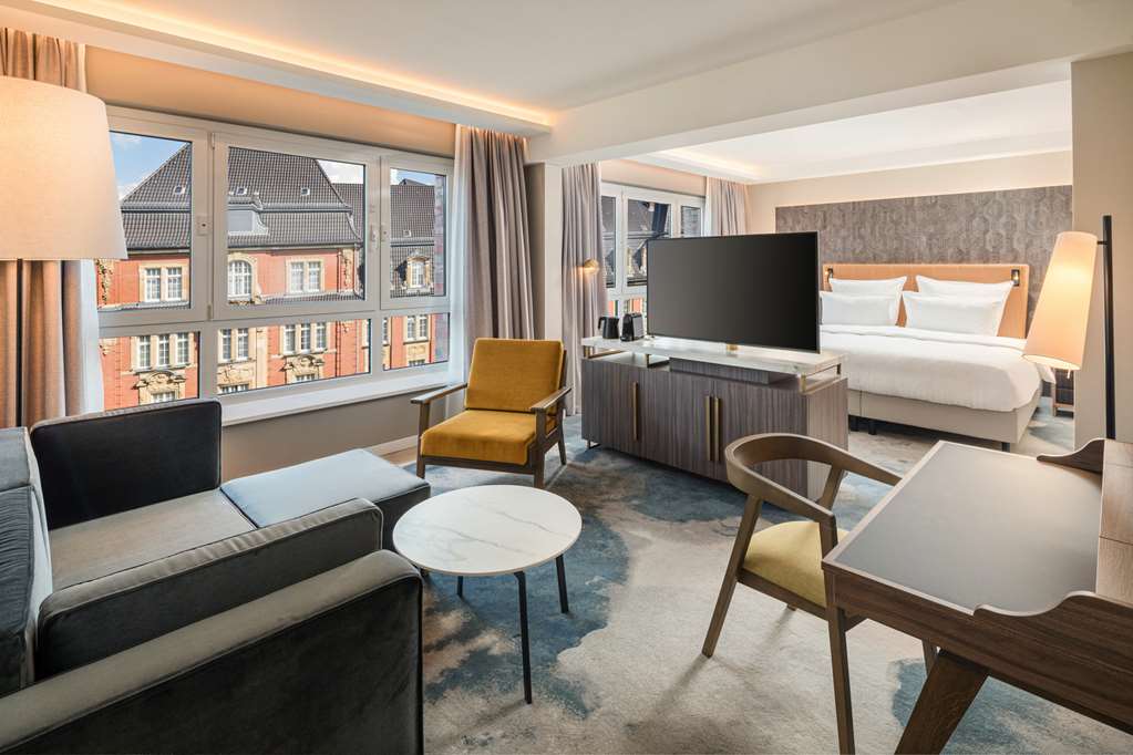 Steigenberger Hotel Hamburg, Germany - Junior Suite