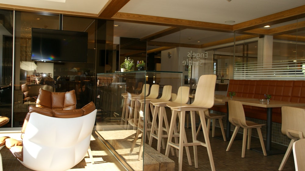 Sports Bar