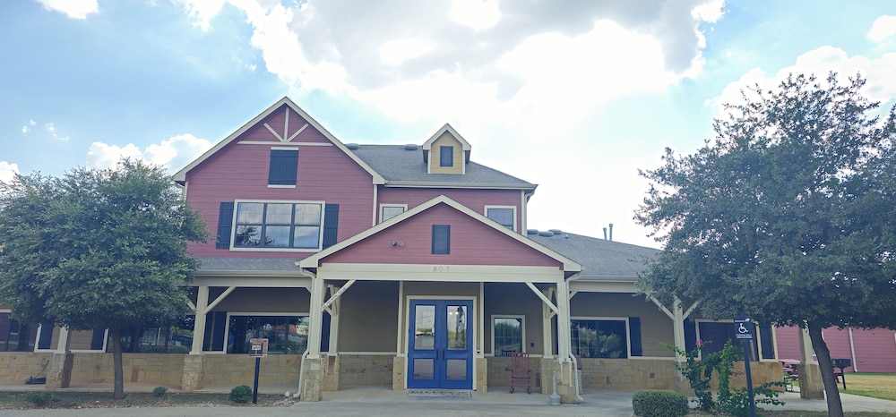 Dilley Motor Inn - featured photo