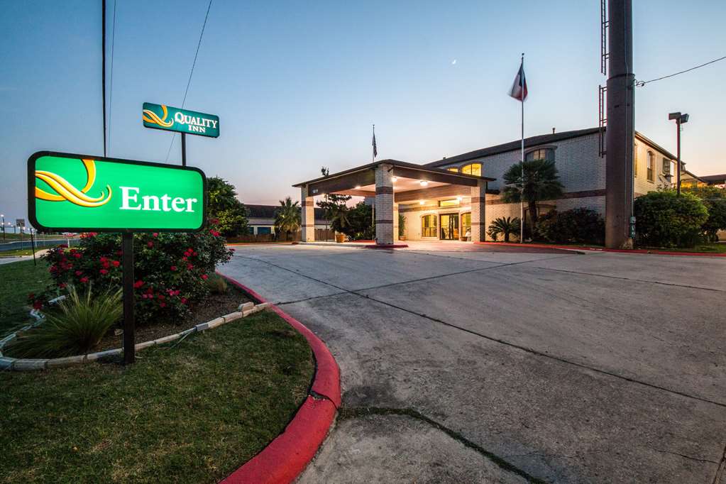Quality Inn University near Downtown - photo 4