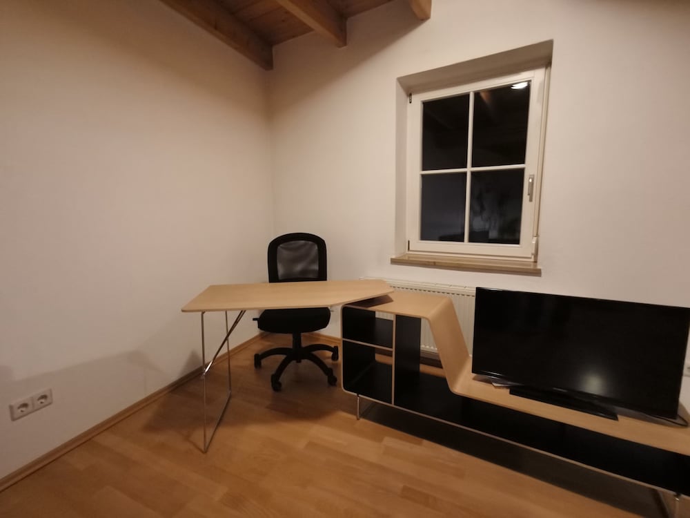 Charming 2 room Apartment Lakenear Fewo am See
