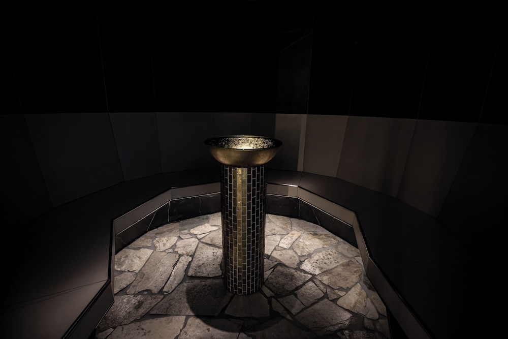 Steam room