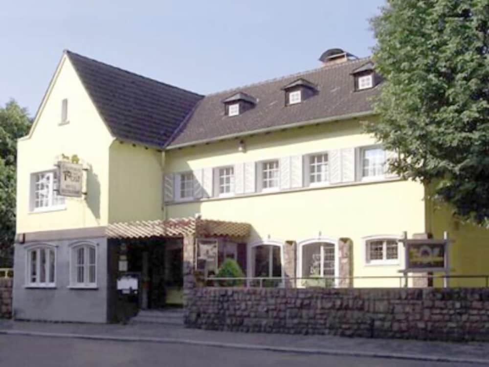 Primary image