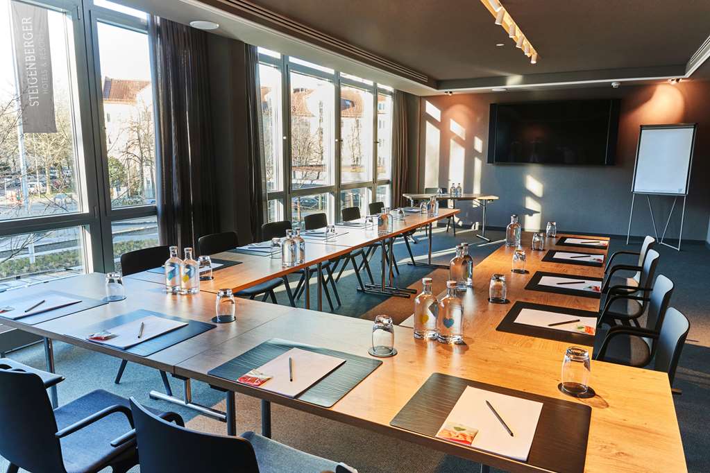 Steigenberger Hotel Muenchen/Munich, Germany - Meeting Room