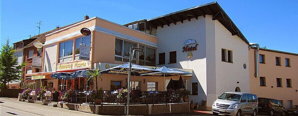 Euro Hotel