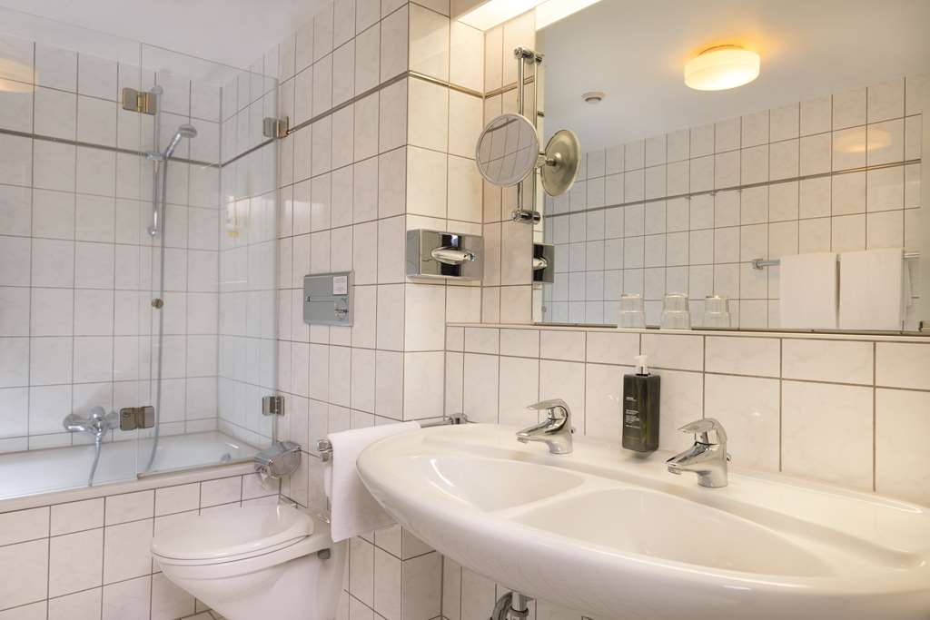 seminaris hotel lueneburg bath superior room high