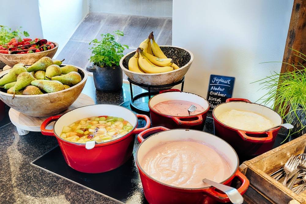 Breakfast buffet