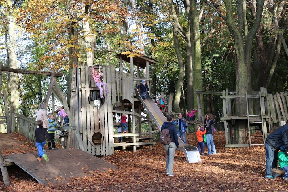Children's play area - outdoor