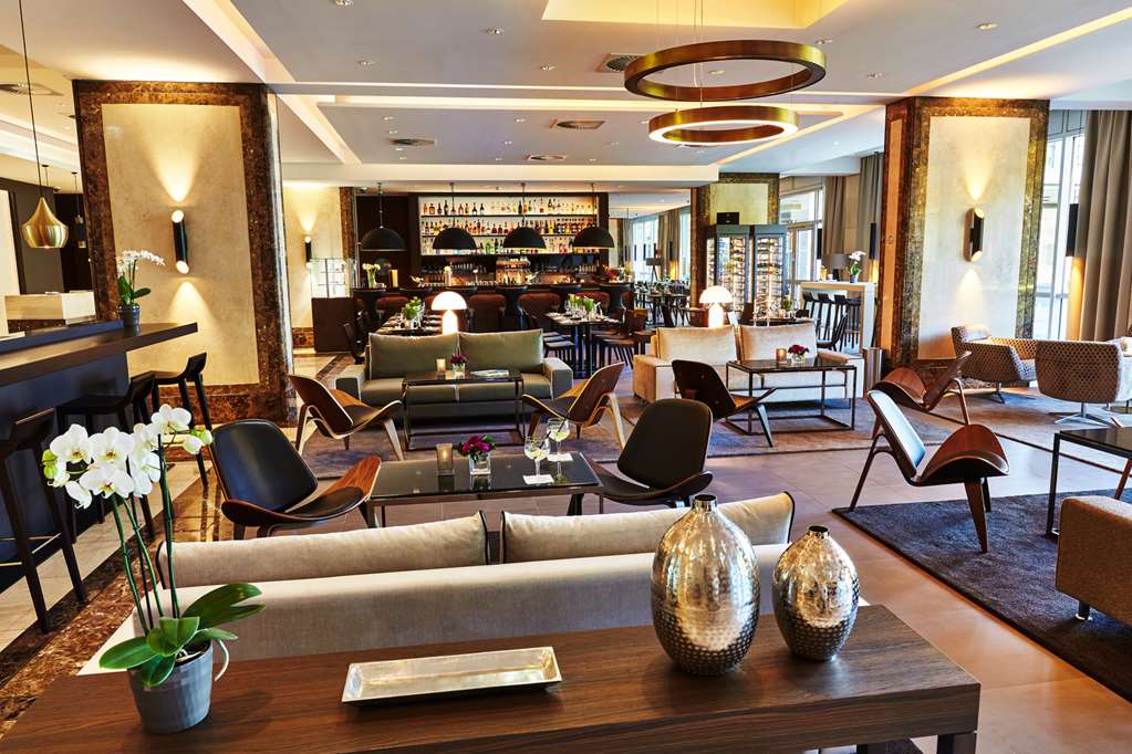 Steigenberger Hotel Koeln, Cologne, Germany - Bar Bistro nenzehn nullzwo
