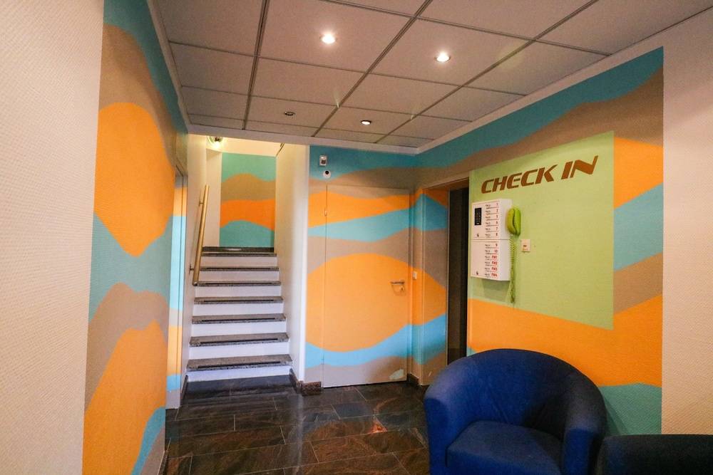 Check-in/Check-out Kiosk