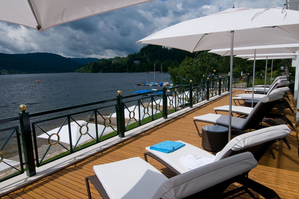 Sundeck