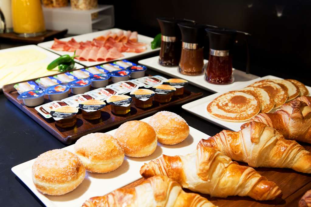 CataloniaBerlinMitte desayuno