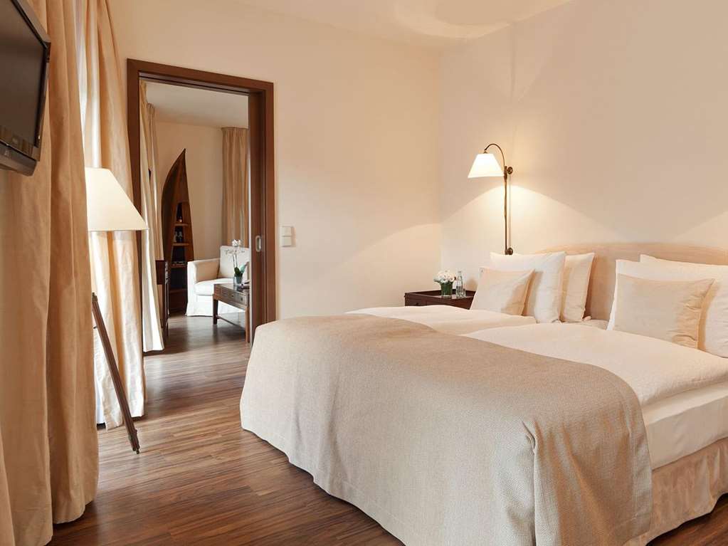 Abion Villa suite