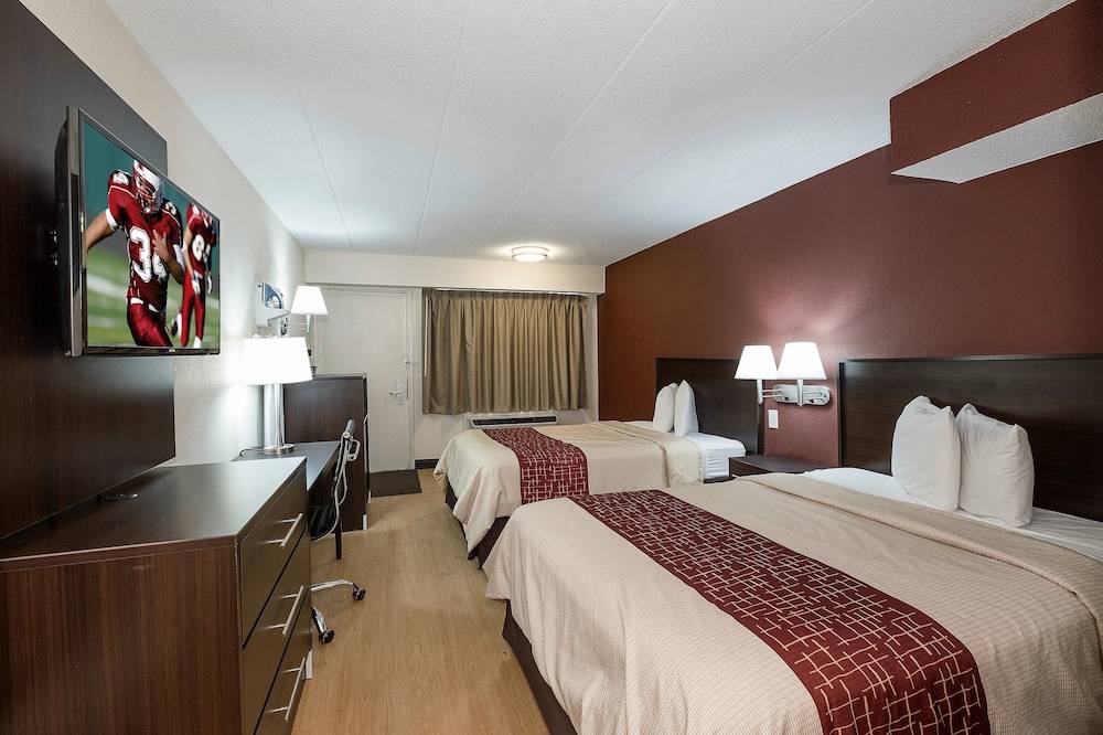 Red Roof Inn Toledo Maumee - photo 5