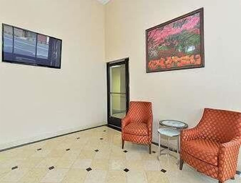 Super 8 by Wyndham Vallejo Napa Valley - photo 2