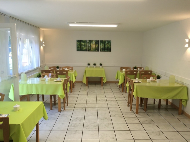 Bar/Restaurant