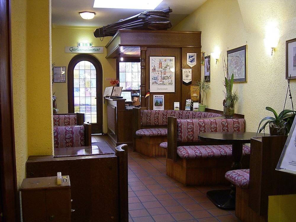 Check-in/check-out kiosk
