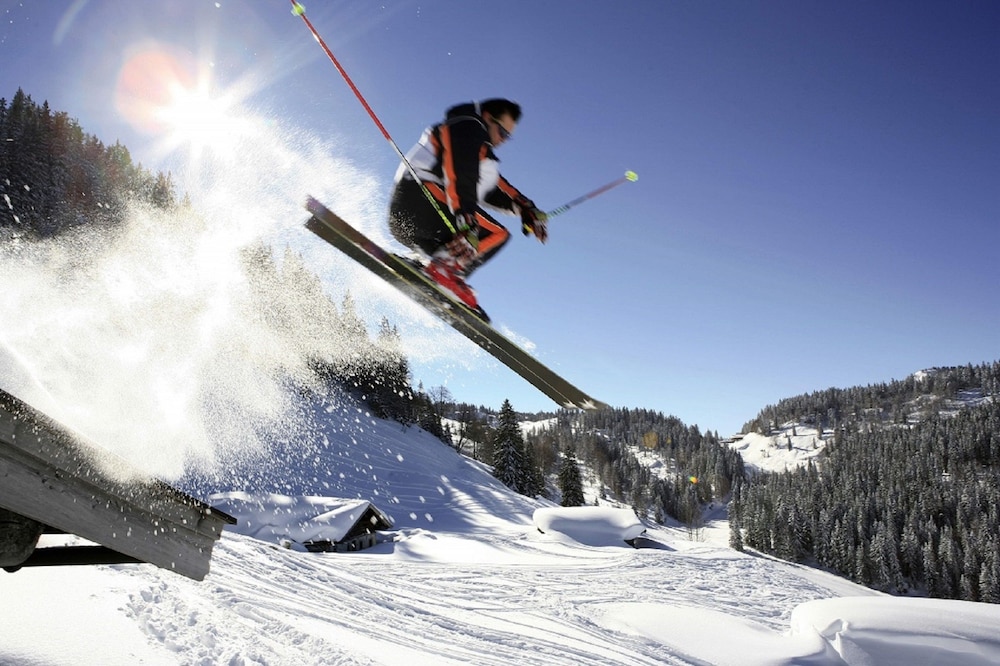 Snow and ski sports
