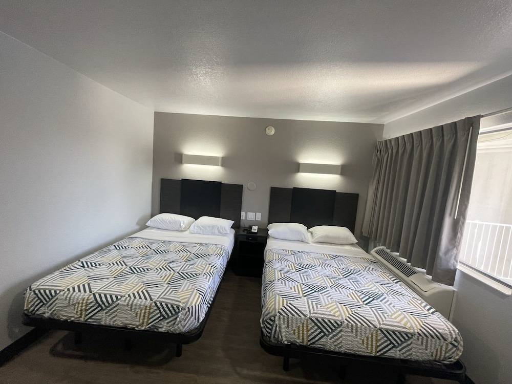 Motel 6 Denton Tx Unt - photo 2