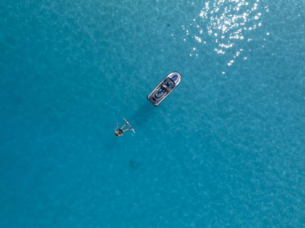 Surfing/boogie boarding