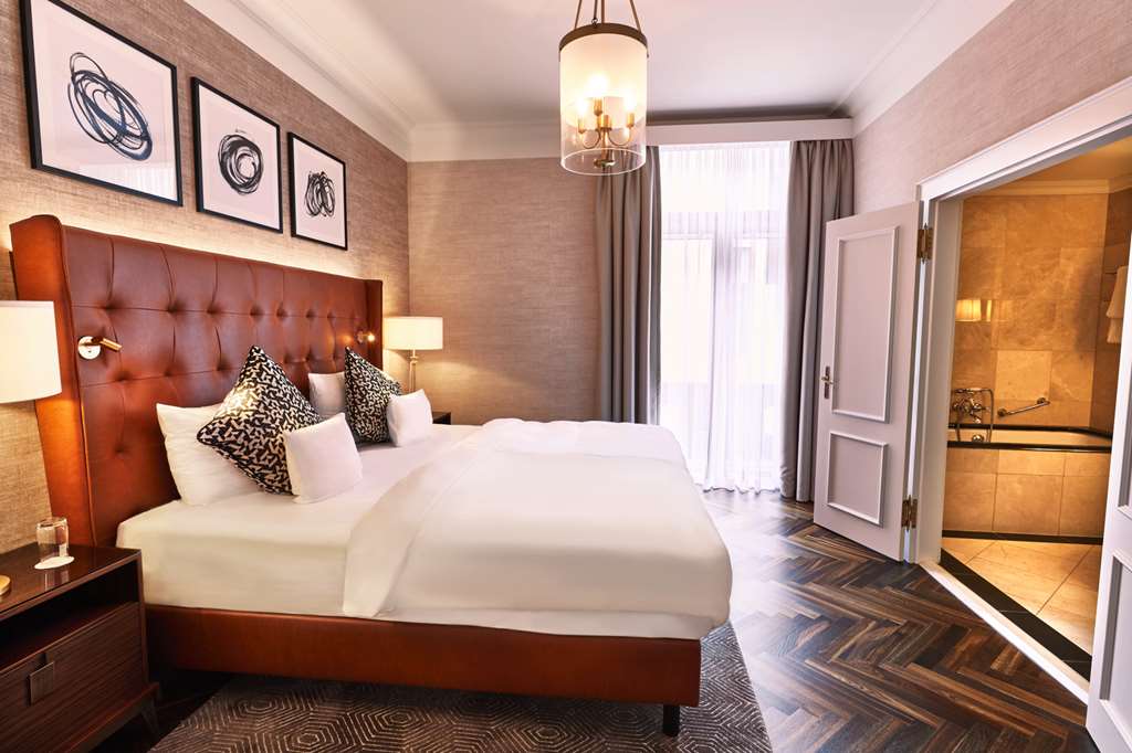 Steigenberger Parkhotel, Düsseldorf - Deluxe Suite