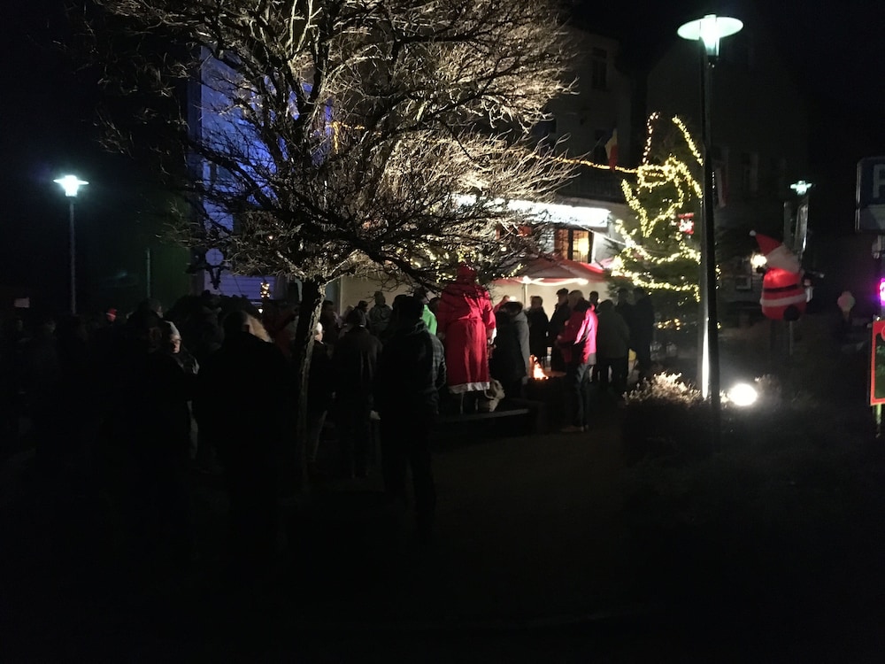 Front of property - evening/night